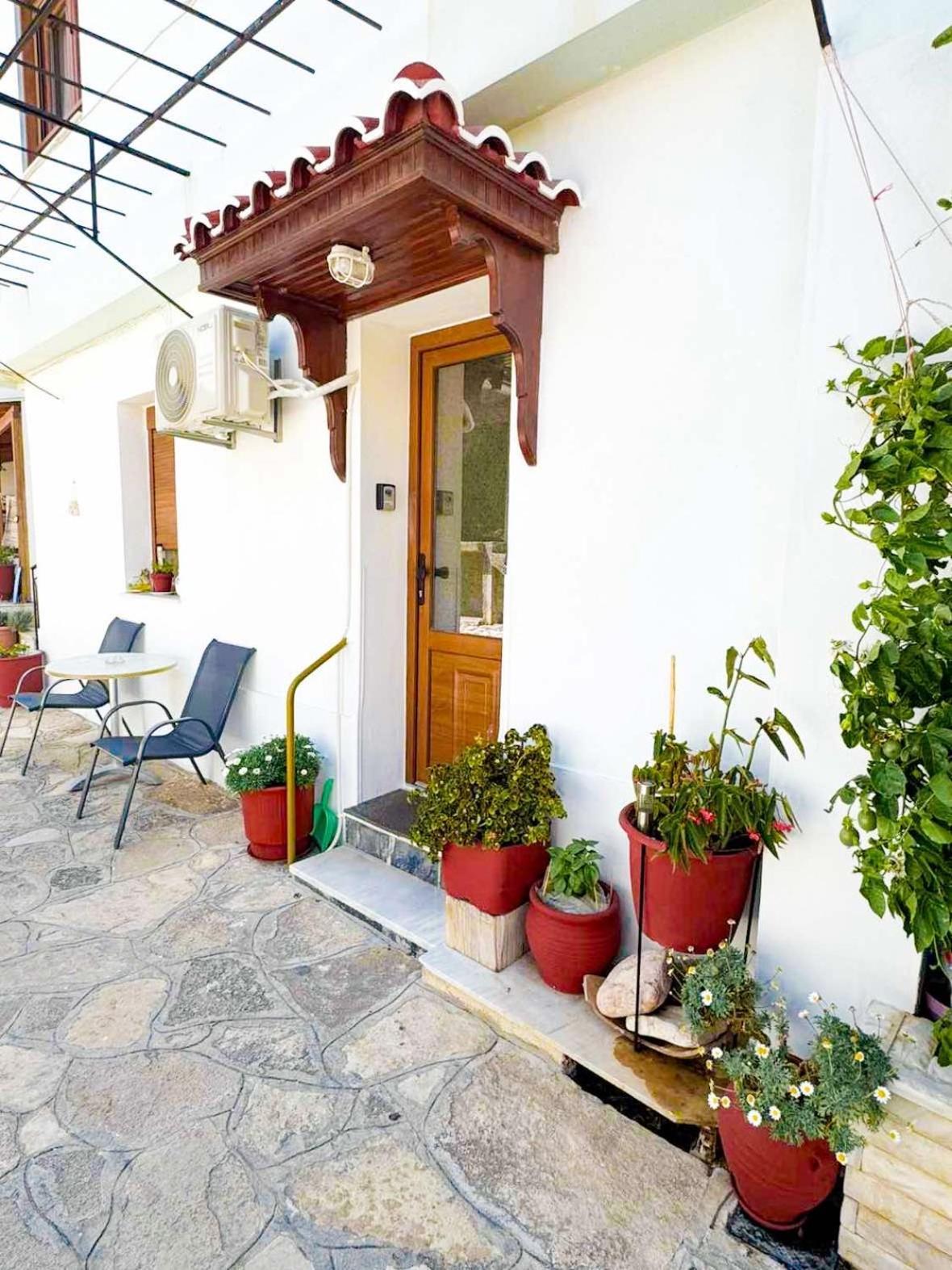 Miltiadis Apartments コッカリ エクステリア 写真